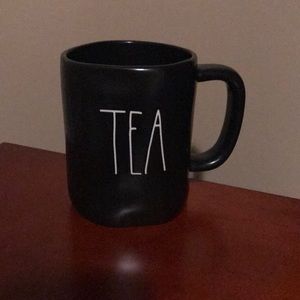 Tae Dunn - TEA - black